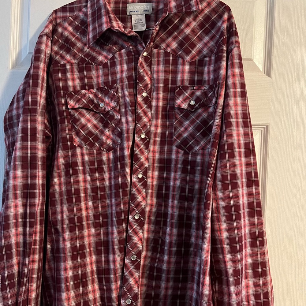 Wrangler pearl snap